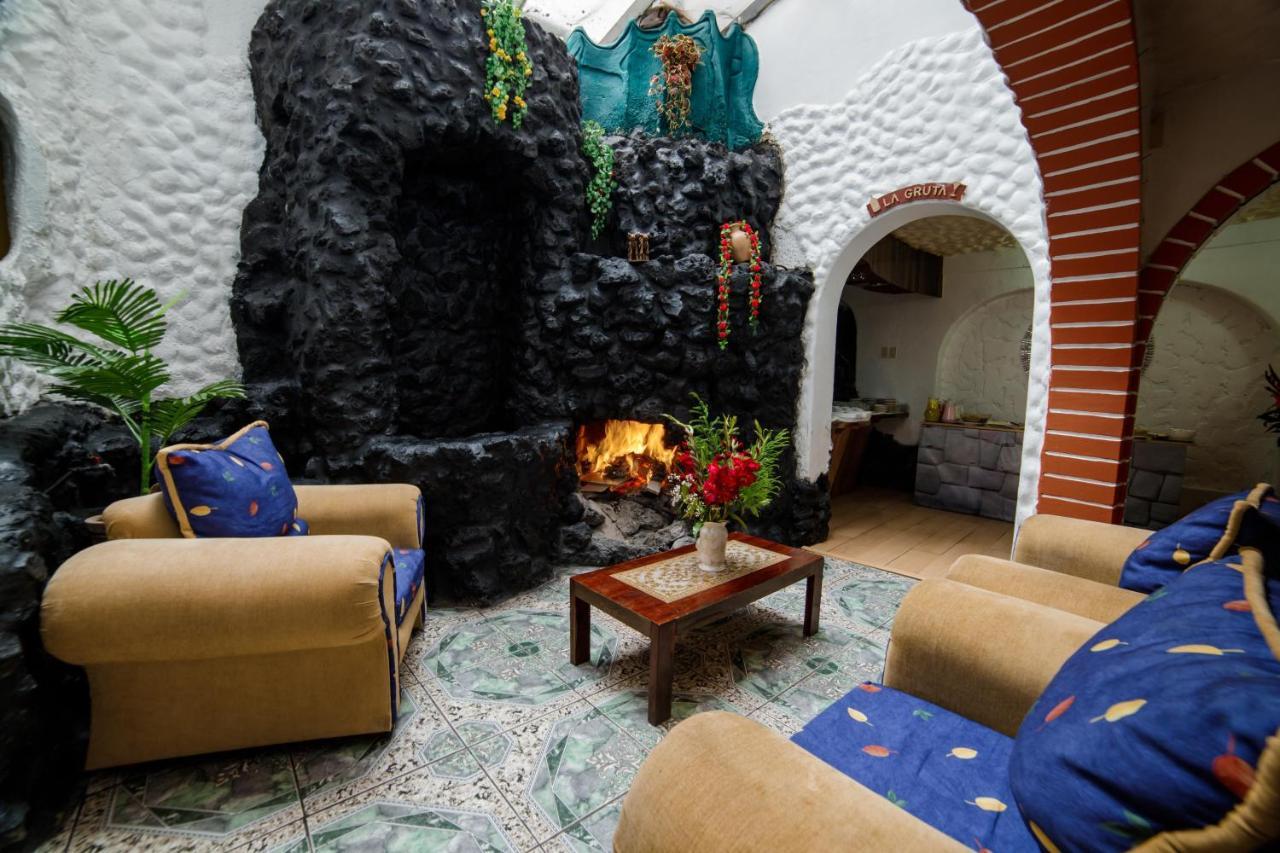 Hotel Carlos V Cuzco Exterior foto