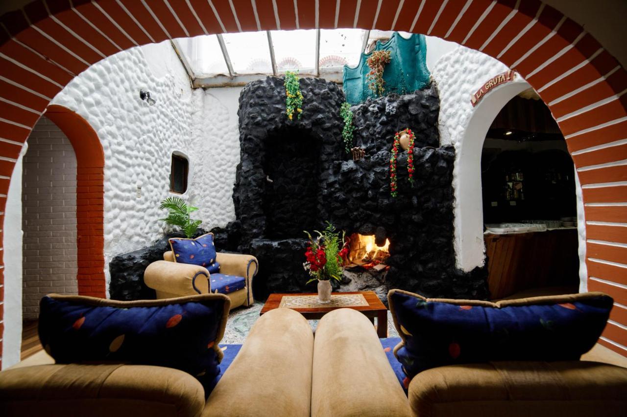 Hotel Carlos V Cuzco Exterior foto
